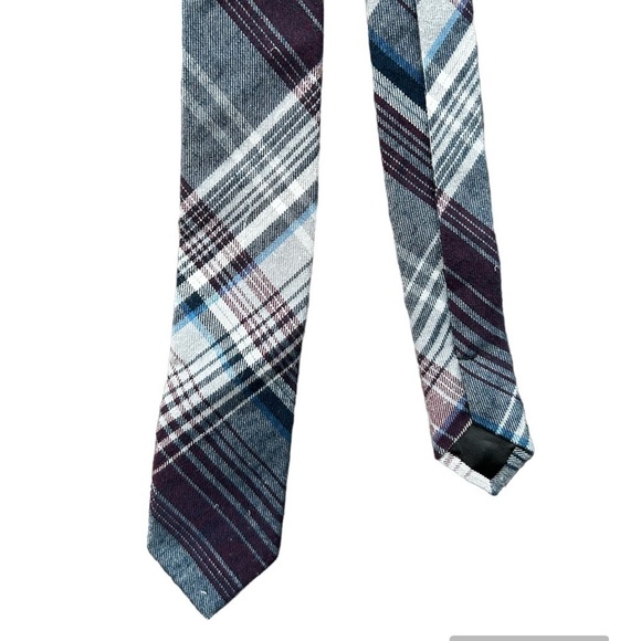 H&M Purple, Blue, and Gray Plaid Skinny Tie​​ - Picture 2 of 7